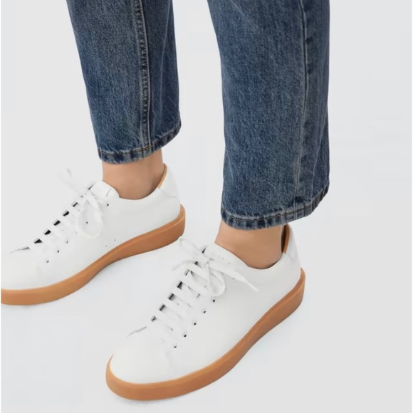 Everlane Shoes - Everlane The ReLeather Tennis Shoe Gum Sole Lace Up Sneakers Leather Retro